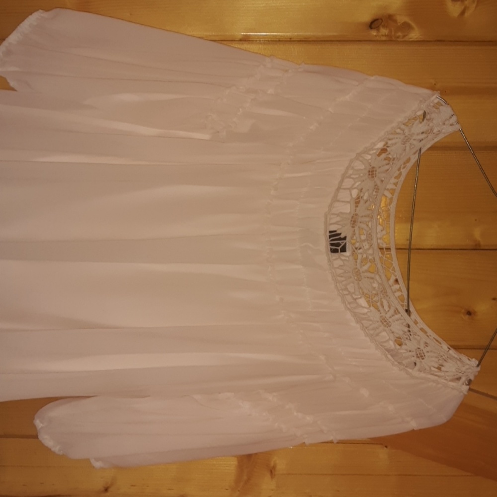 Dress - Picture 4 of 4